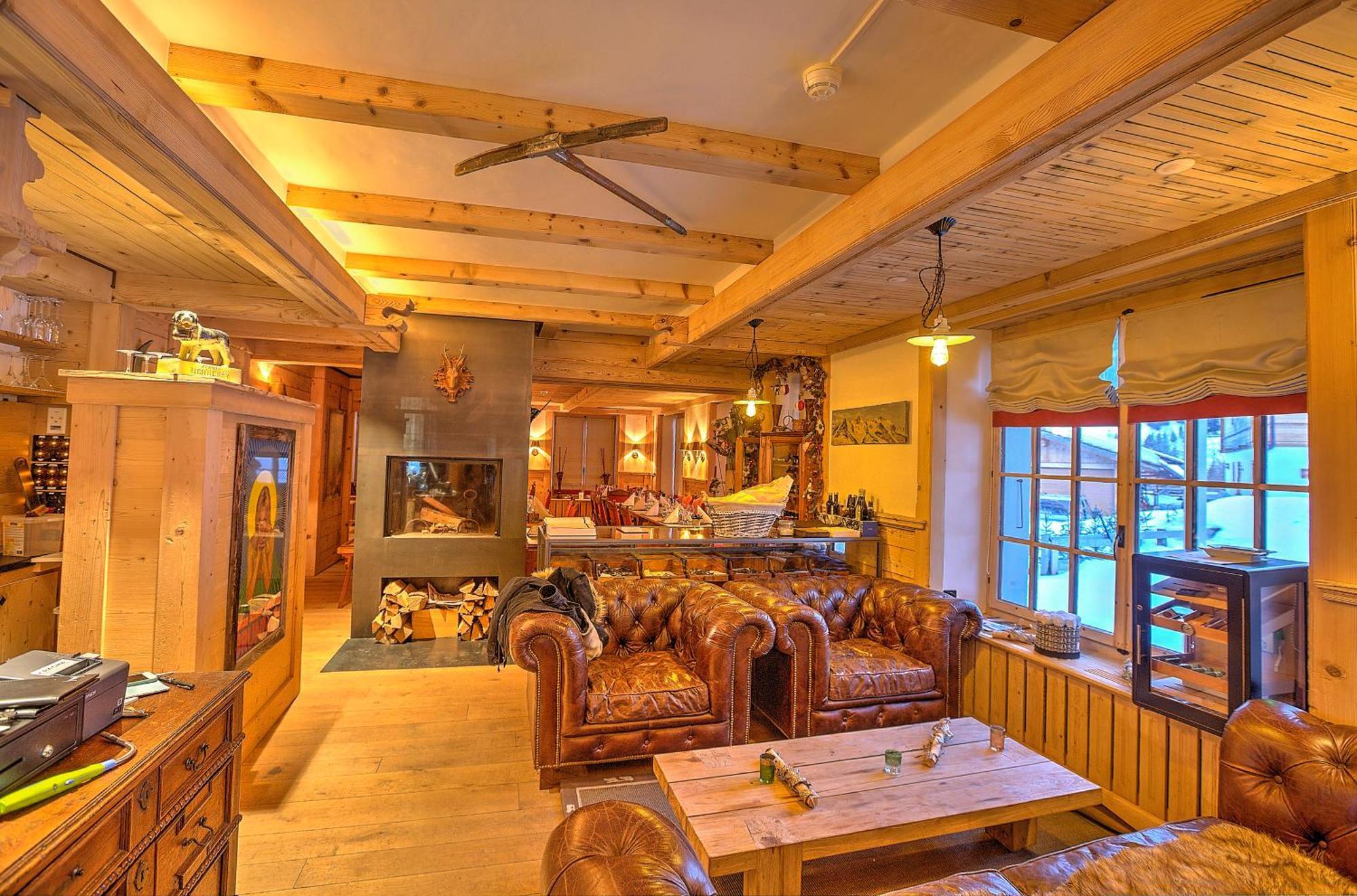 Sanetsch Hotel