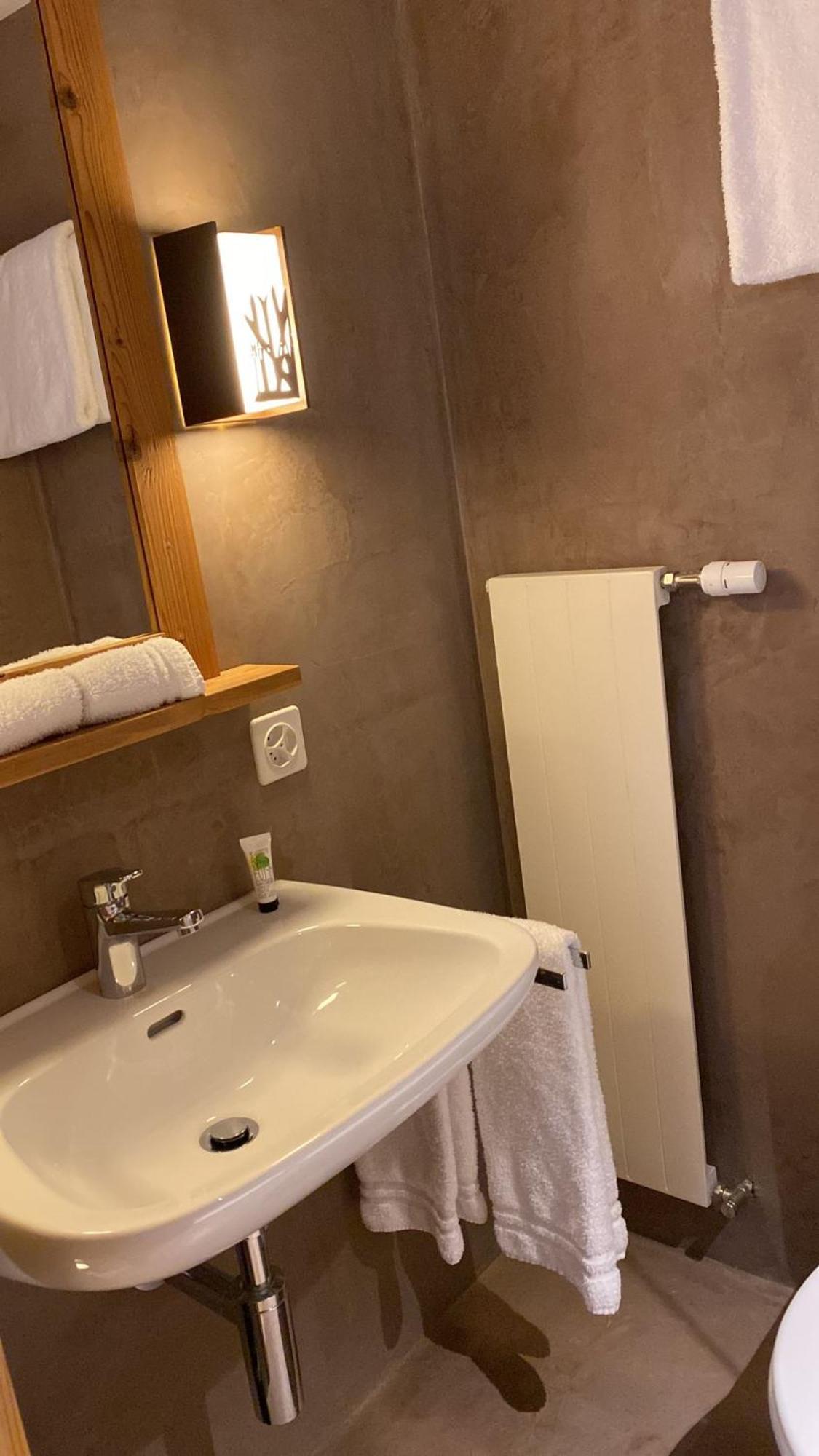 Hotel Sanetsch *